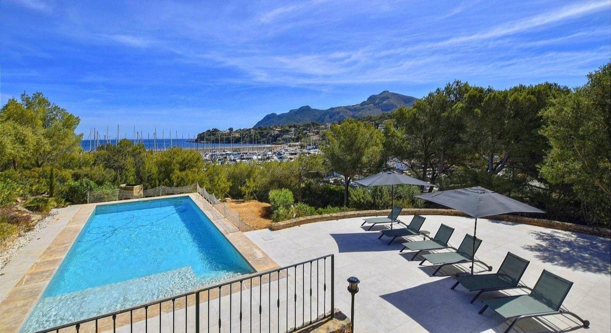 Atemberaubende Mit Meerblick Und Pool Alcudia (Mallorca)